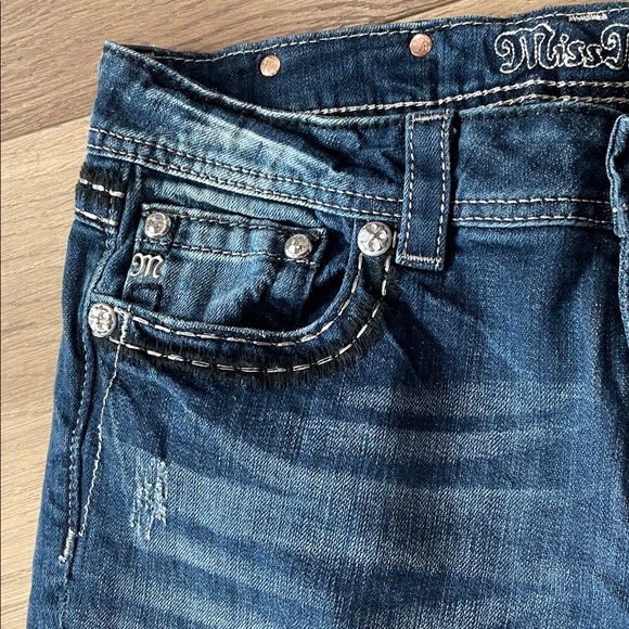 Miss Me The Easy Crop Jeans Size 30 Rhinestones Bling Jeans - Picture 6 of 13